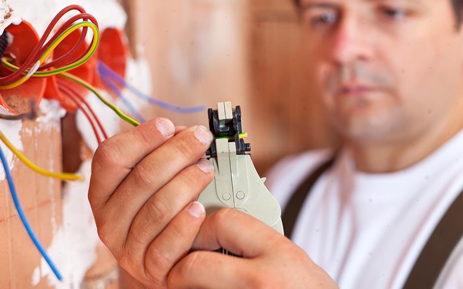 électricien maintenance Étampes